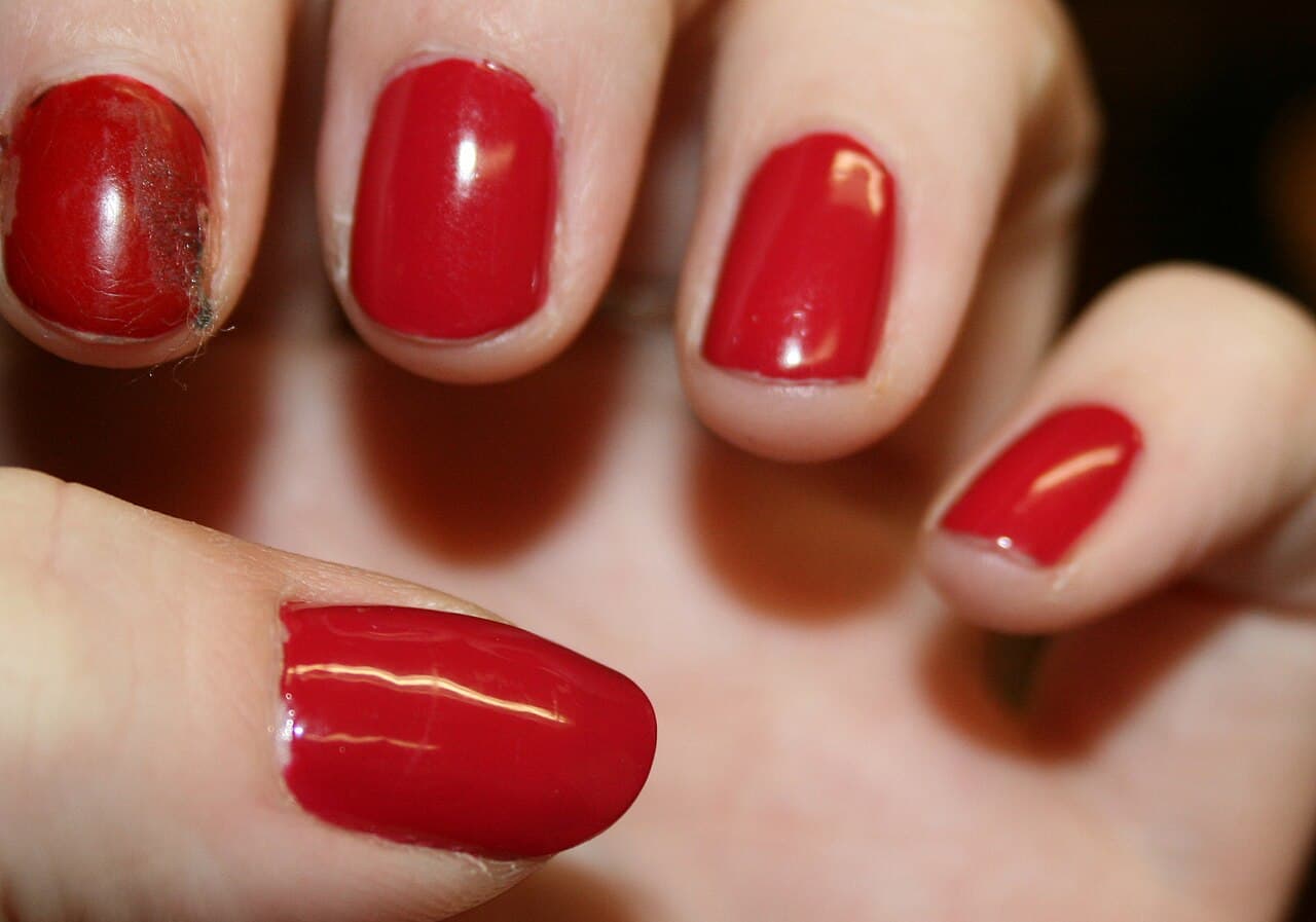 Manicura semipermanente en Carmen Fernández Nails